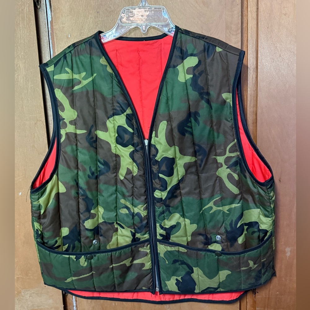Vintage Quilted Reversible Camouflage Vest 2 XL Camo Hunter Safety Orange YKK